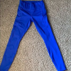 Athleta Contender tight in Powerlift leggings